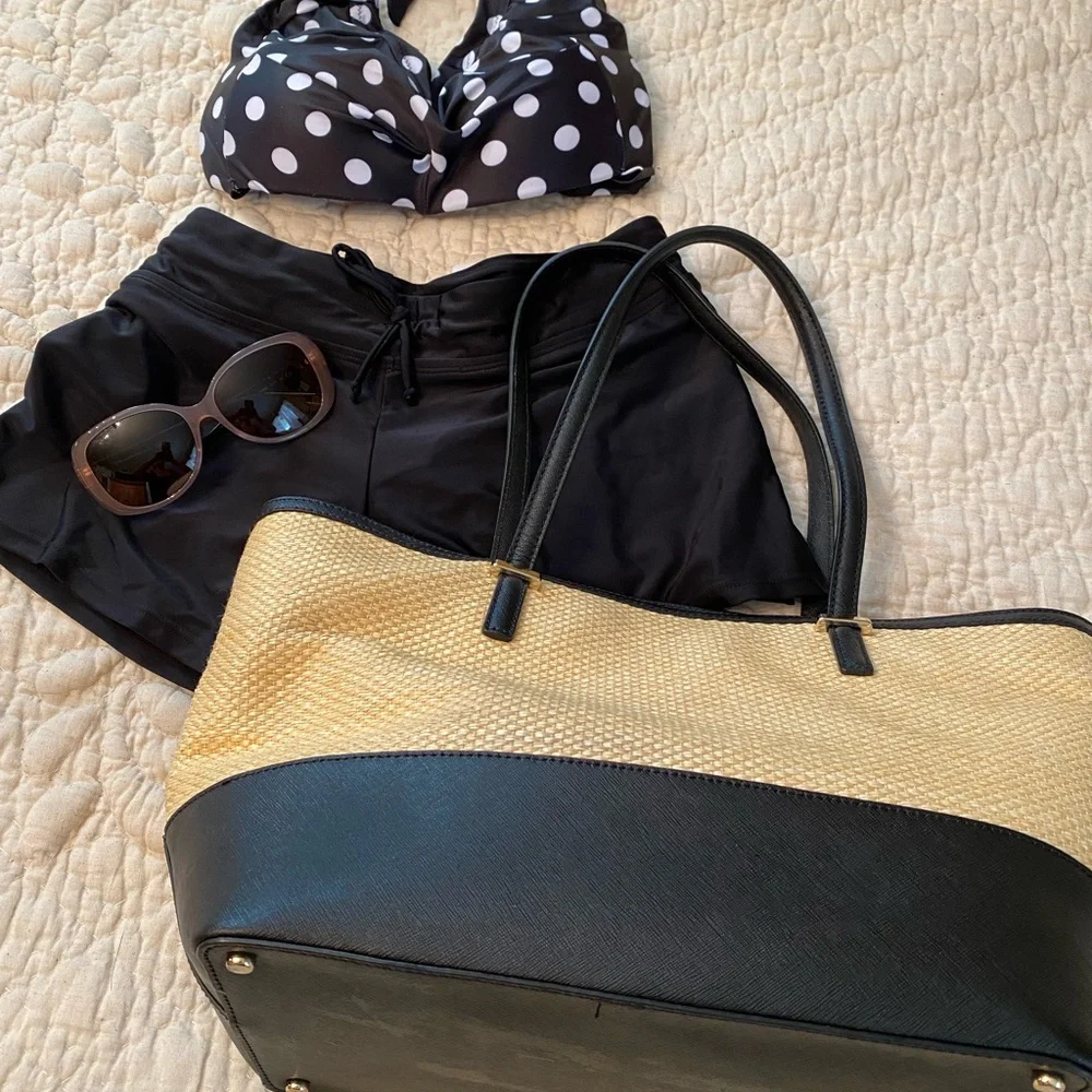 Kate Spade Bag with original dust cover. - Picture 2 of 5